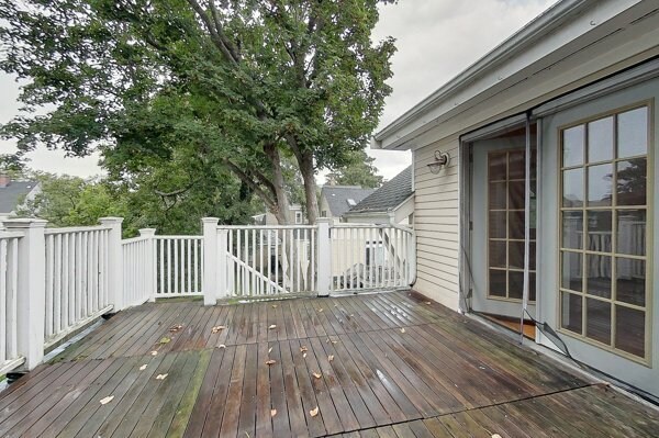Building Photo - 9 Bedlow Ave