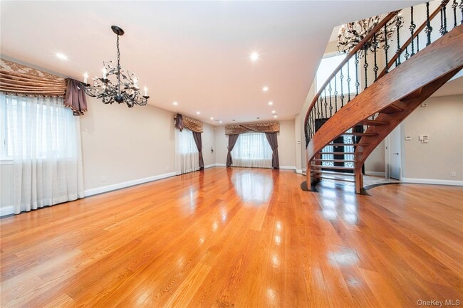 Building Photo - 2310 Dogwood St