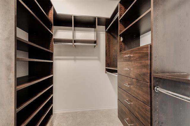 Building Photo - 10128 Horseshoe Ln