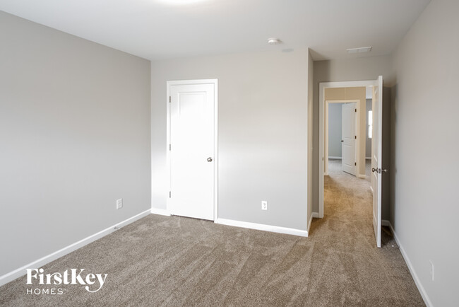 Building Photo - 506 Tarleton Dr