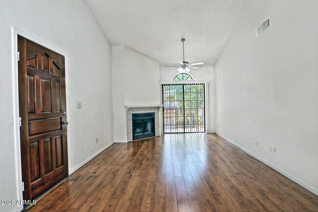 Building Photo - 11011 N 92nd St