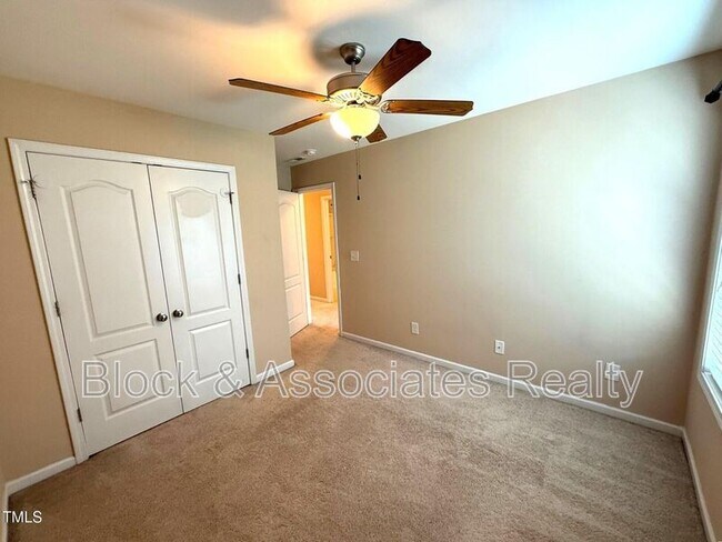 Building Photo - 545 Old Mill Village Dr