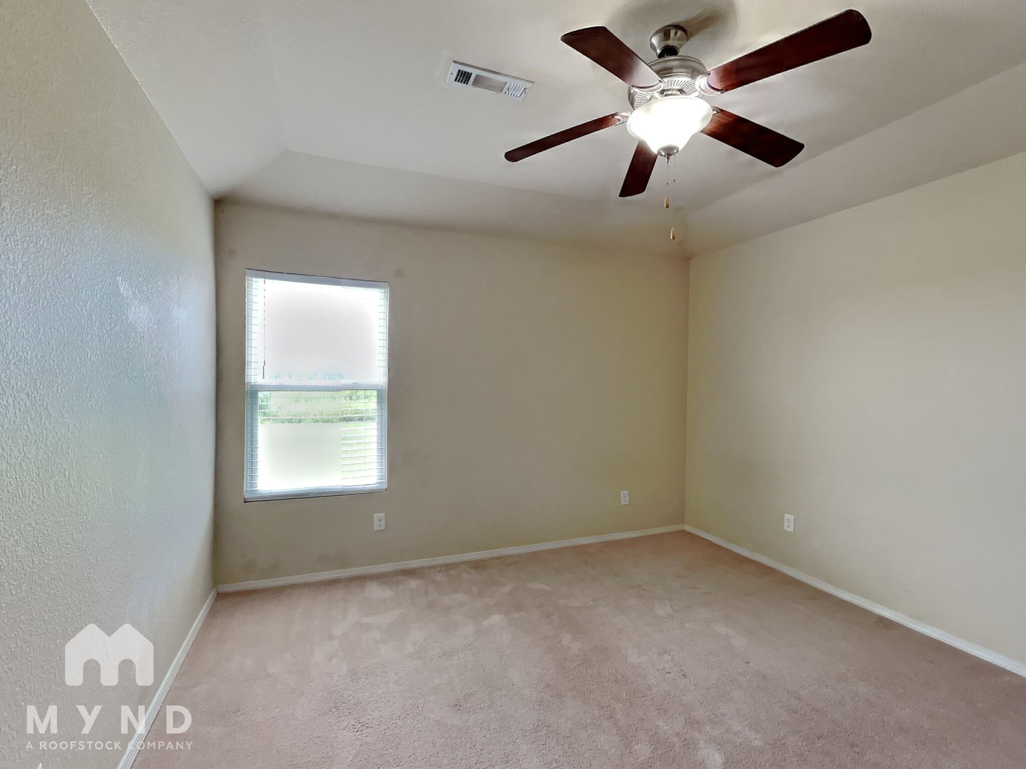 Building Photo - 12820 Bell Flower Drive