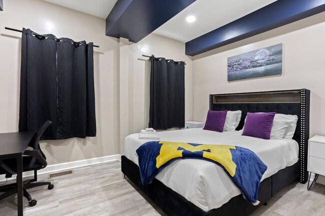 Building Photo - 1523 S East St