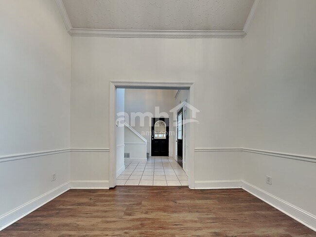 Building Photo - 6207 Chester Cv