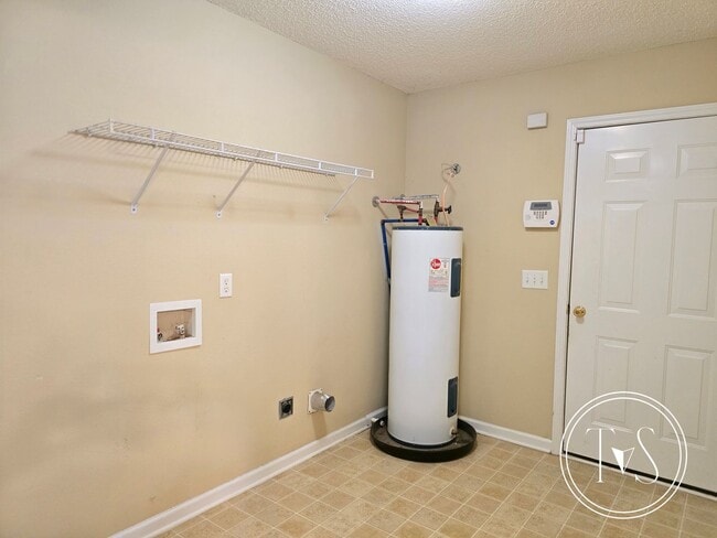 Building Photo - 139 Wax Myrtle Ct