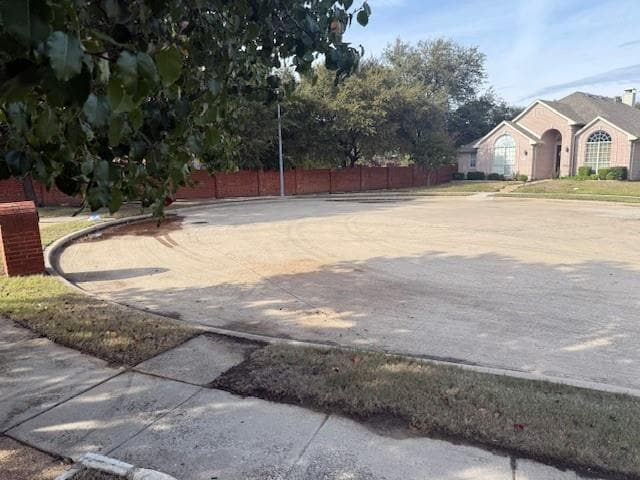 Building Photo - 117 St James Rd