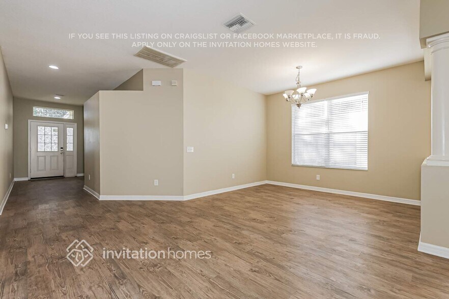 Building Photo - 6121 Gannetwood Pl