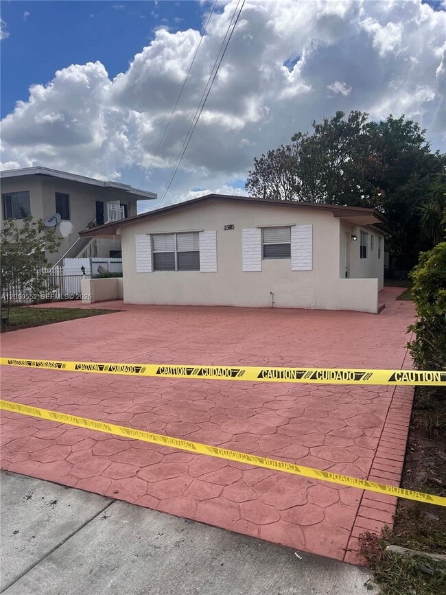 Building Photo - 11545 NW 17th Ave