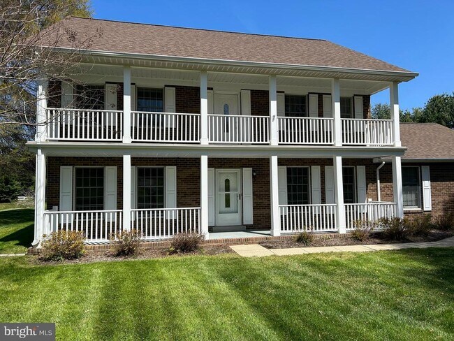 Building Photo - 11961 Lexington Dr