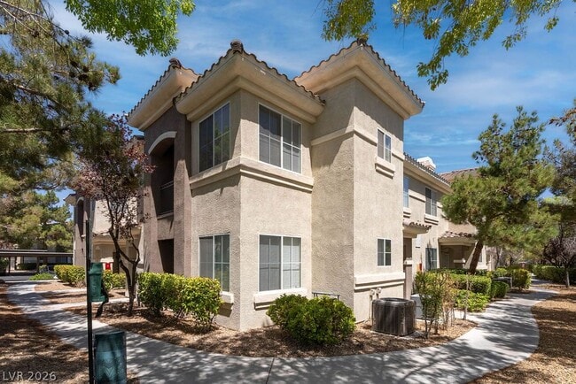 Building Photo - 9050 W Warm Springs Rd