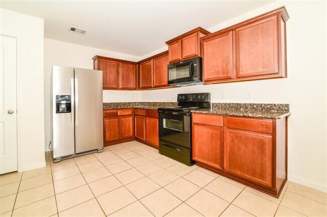 Building Photo - 20534 Marker Ridge Dr