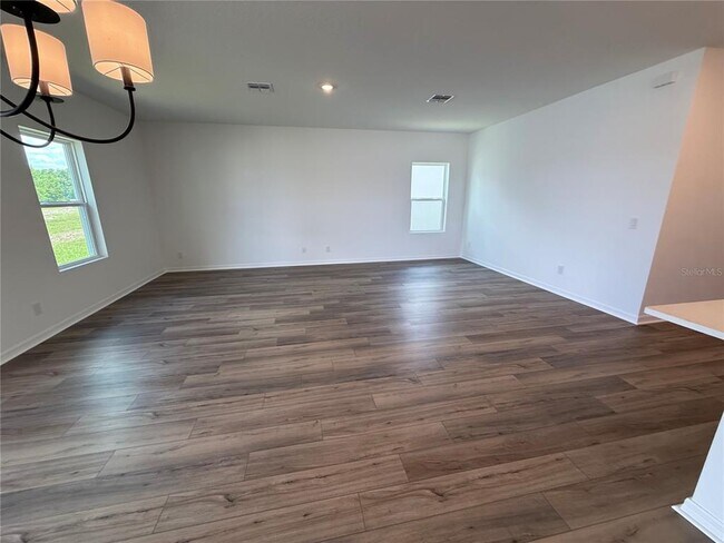 Building Photo - 2653 Broadwing St