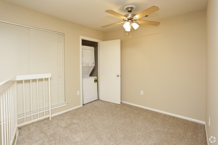 Patiohouse Apartments Baton Rouge La Apartment Finder