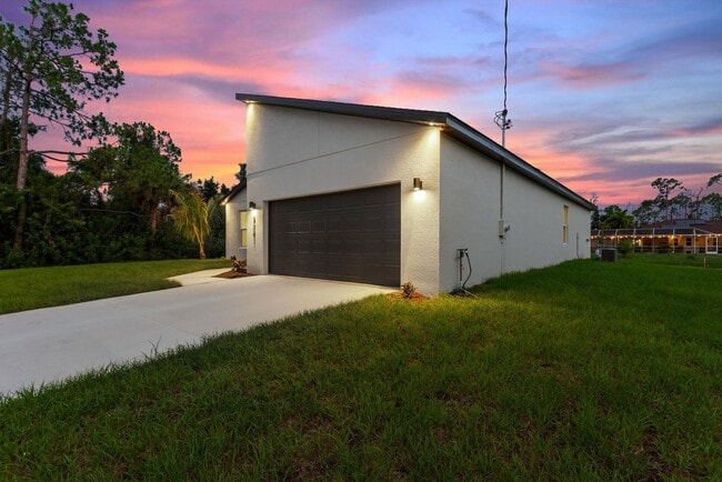 Building Photo - 2354 Littlefield Ln