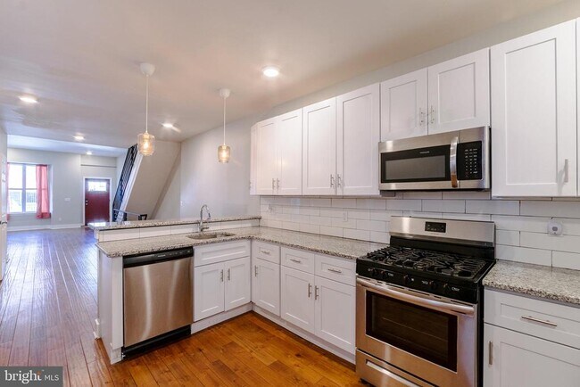 Building Photo - 1829 N 27th St