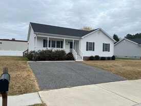 Building Photo - 1407 Cedar Run