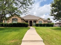 Building Photo - 13733 Alterna Dr