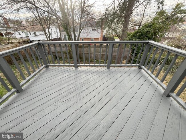 Building Photo - 6706 Longridge Dr