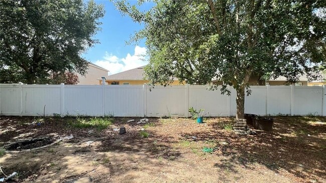 Building Photo - 3840 Ryegrass St