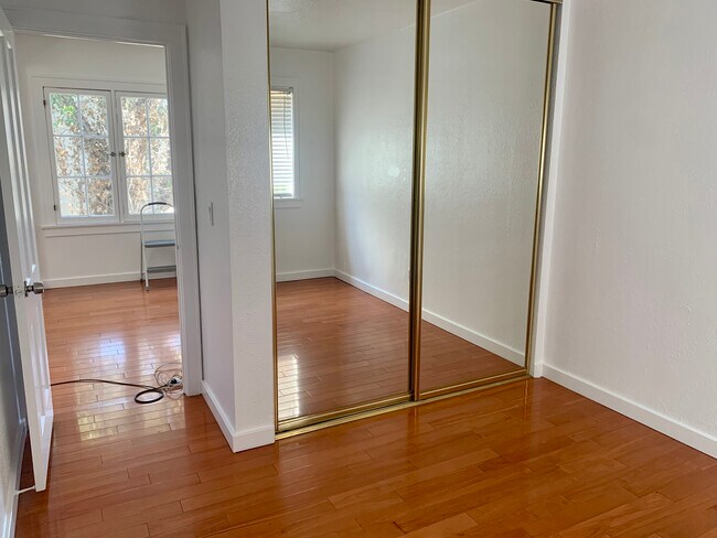 Bedroom - 2499 Silver Ridge Ave