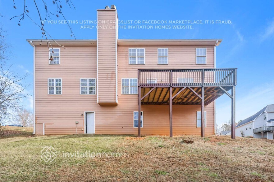 Building Photo - 471 Charles Towne Ave