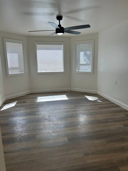 Building Photo - 1225 F St