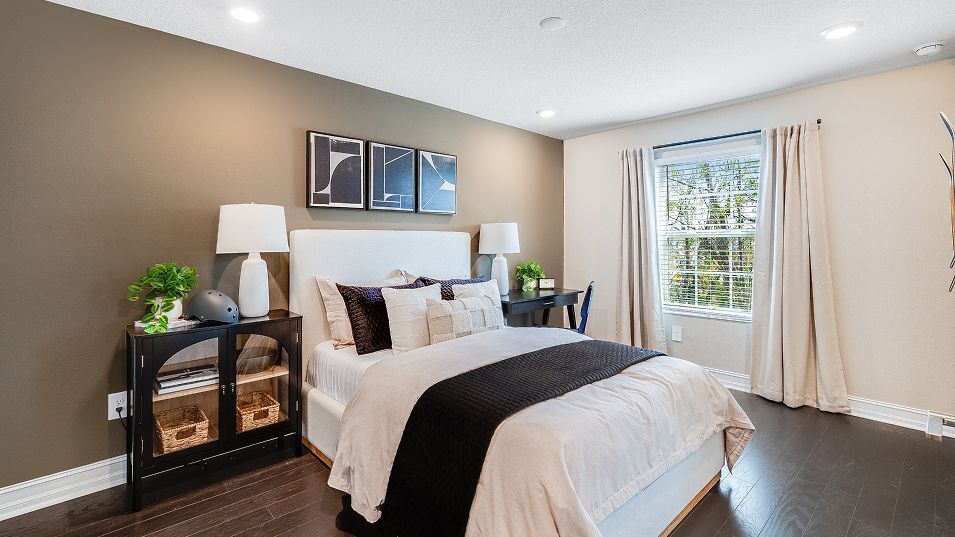 Building Photo - 4510 S Manhattan Ave