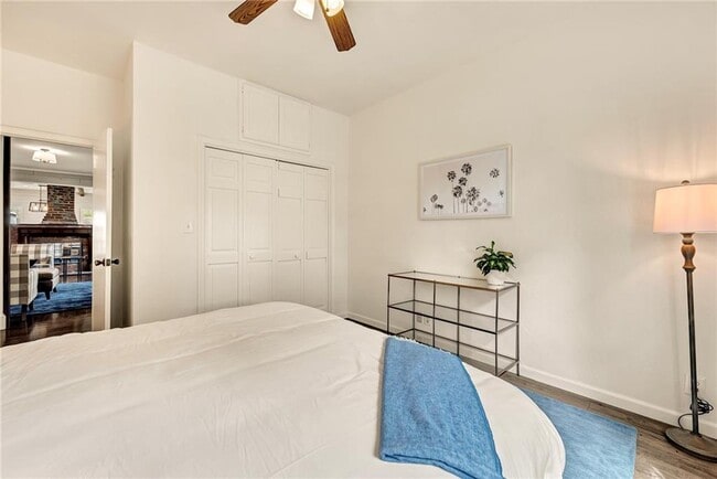 Building Photo - 801 NW C St