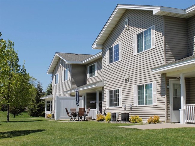 Building Photo - North Pointe Townhomes