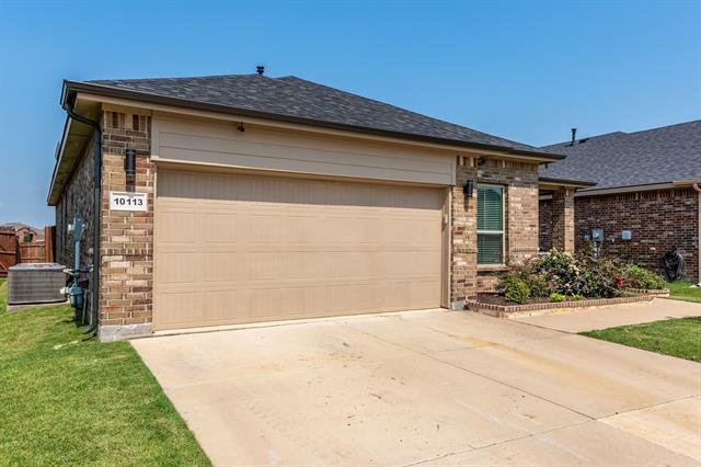 Building Photo - 10113 Saltbrush St