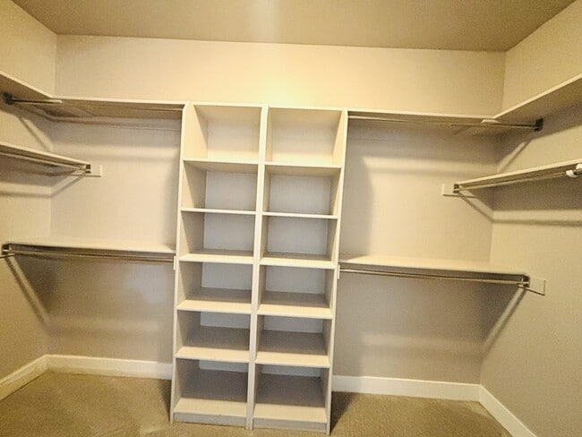 Building Photo - 11528 4055 W