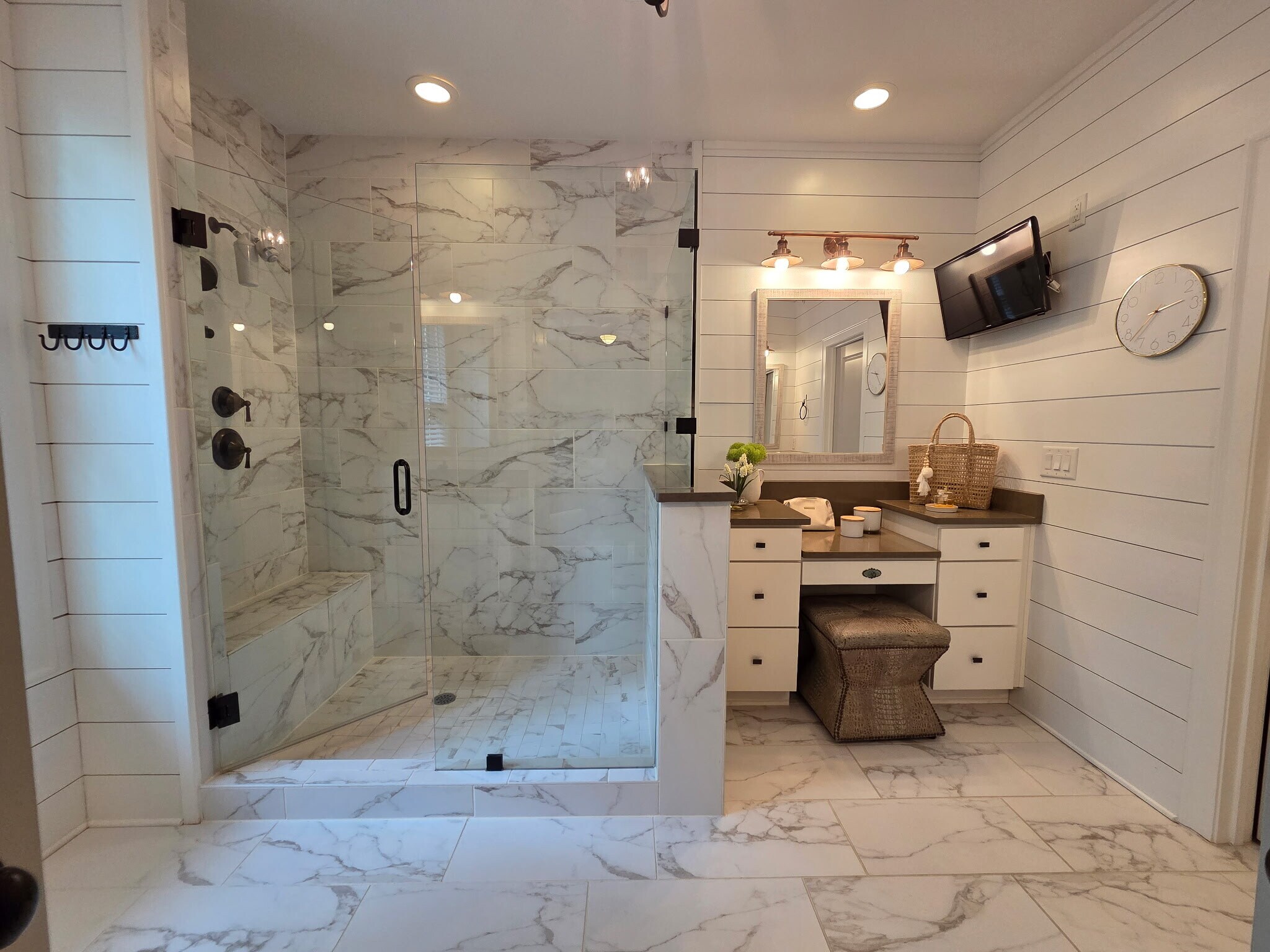 Make up vanity in primary bath. TV stays! - 423 Johnson Ct
