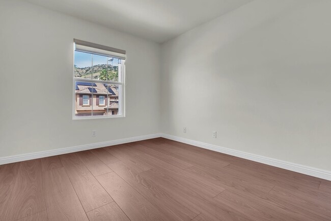 Building Photo - 6826 E Horizon Dr