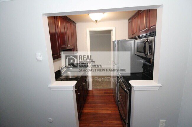 Building Photo - 141 Cricket Brook