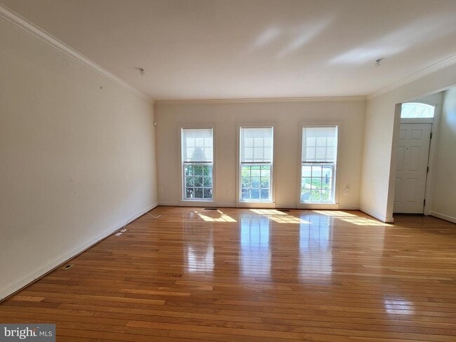 Building Photo - 1509 Rutland Way