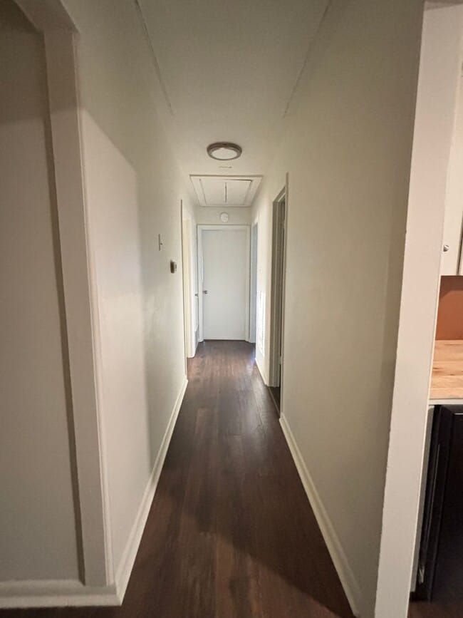 Building Photo - 27 Meldia Dr