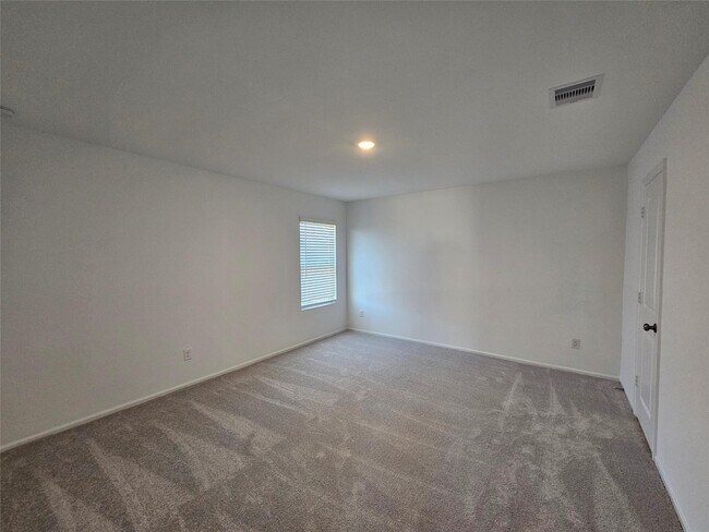 Building Photo - 9602 Atwood Lake Dr