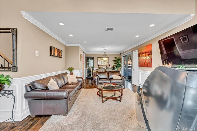 Building Photo - 8 Fawn Ridge