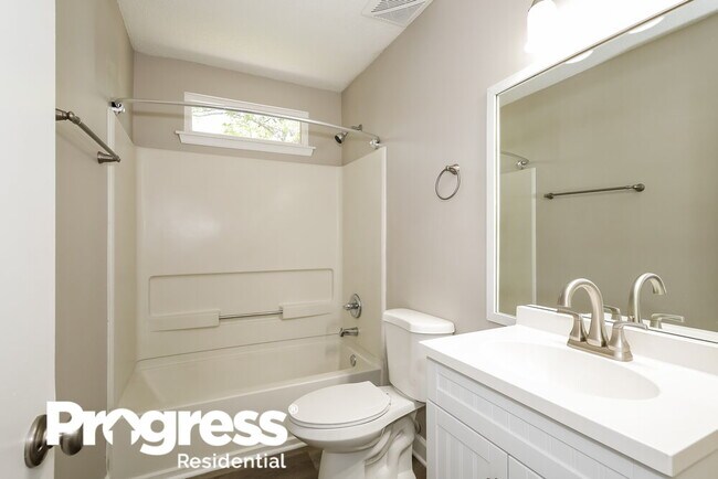 Building Photo - 7528 Swedish Ivy Ln