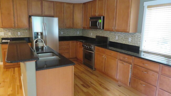 Building Photo - 3181 Brown Loop