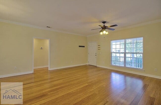 Building Photo - 209 Augusta Way