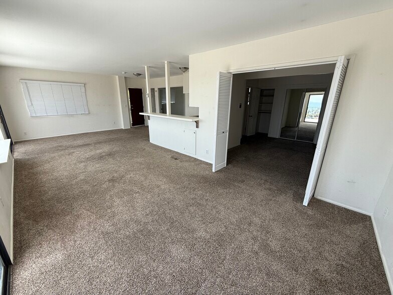 Looking back to bedroom and Kitchen - 3325 S Carolina St