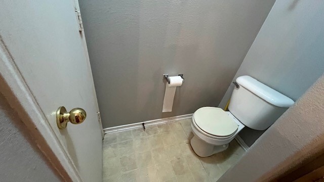 Building Photo - 5434 Cinnamon Lake Dr