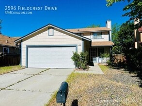 Building Photo - 2596 Fieldcrest Dr
