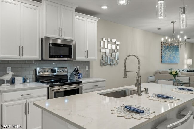 Building Photo - 14680 Edgewater Cir