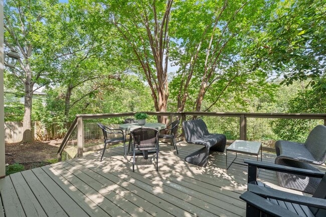 Building Photo - 3633 Peregrine Falcon Dr