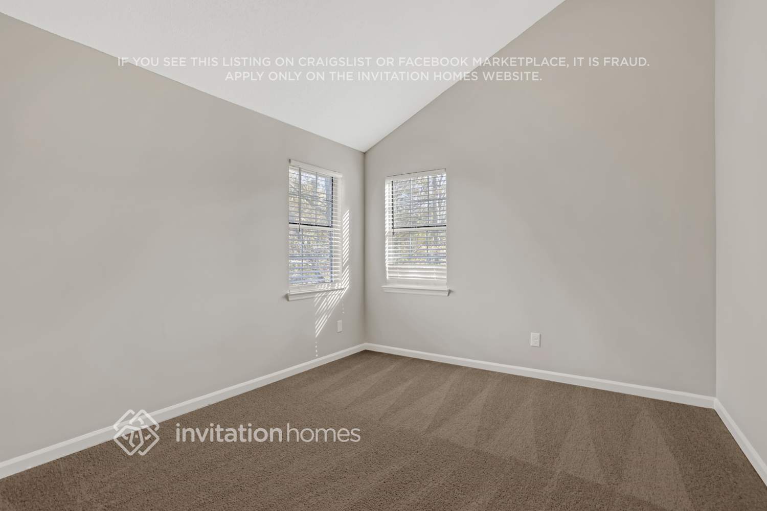 Building Photo - 2771 Treehouse Ln