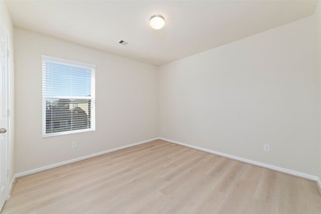 Building Photo - 15011 Calico Heights Ln