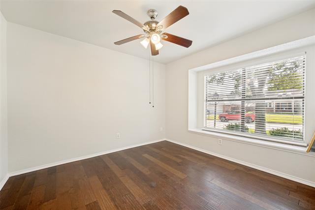 Building Photo - 2515 Mountainview Dr